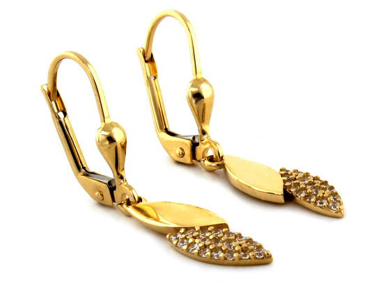 Złote kolczyki wiszące angielskie zapięcie