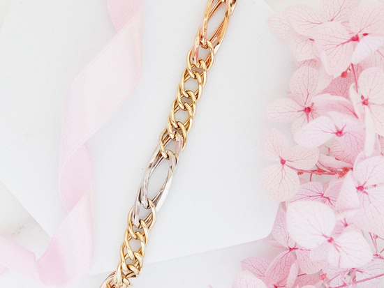 Bransoletka duże ogniwa trzy kolory złota modna na czasie