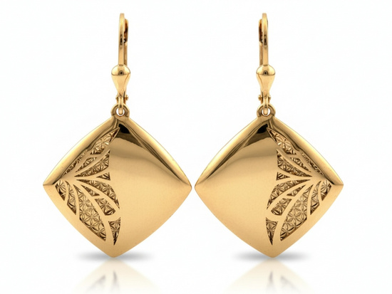 Kolczyki złote wiszące kwadratowe z ażurem efektowne