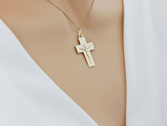 Krzyżyk złoty zawieszka wisiorek