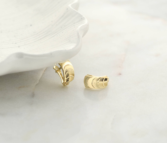 Złote kolczyki 585 diamentowane - klasyczne