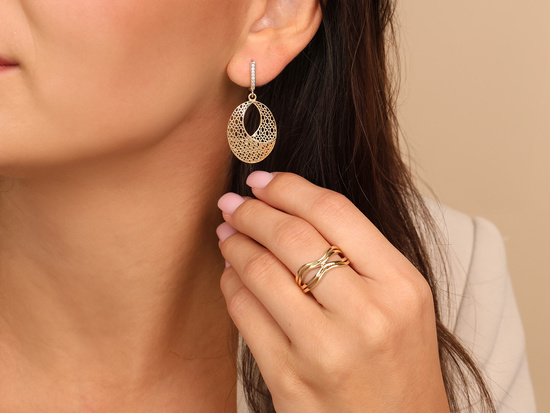 Kolczyki złote duże owalne ażurowe z cyrkoniami przestrzenne