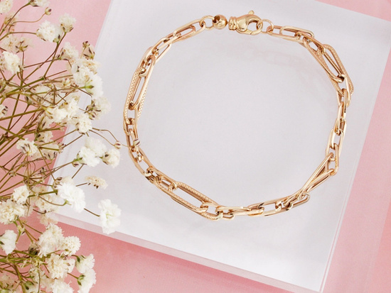Bransoletka złota z modnych dużych przeplatanych ogniw
