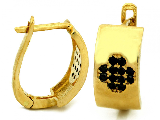 Kolczyki złote angielskie z wzorem koniczynki z czarnych cyrkonii