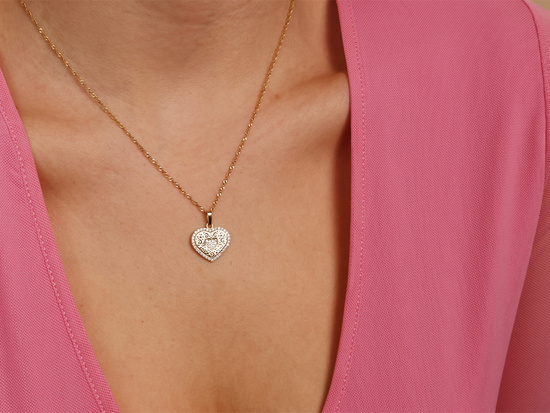 Zawieszka złota ażurowe serce z cyrkoniami