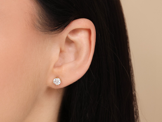 Kolczyki złote na sztyfcie z cyrkonią