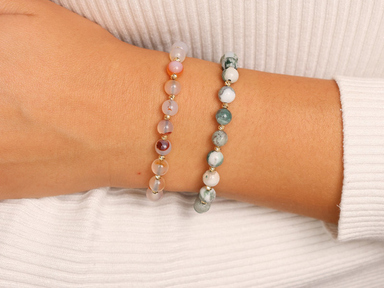 Bransoletka złota kulki i kamienie  na czarny sznurku