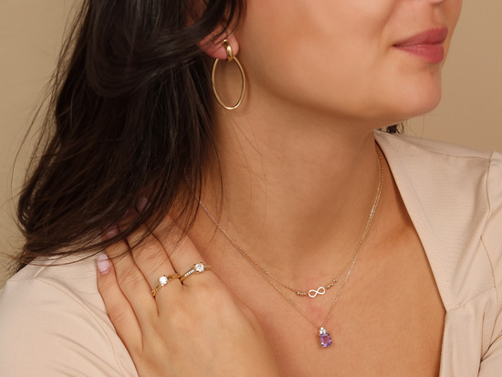 Kolczyki złote wiszące owalne na sztyfcie